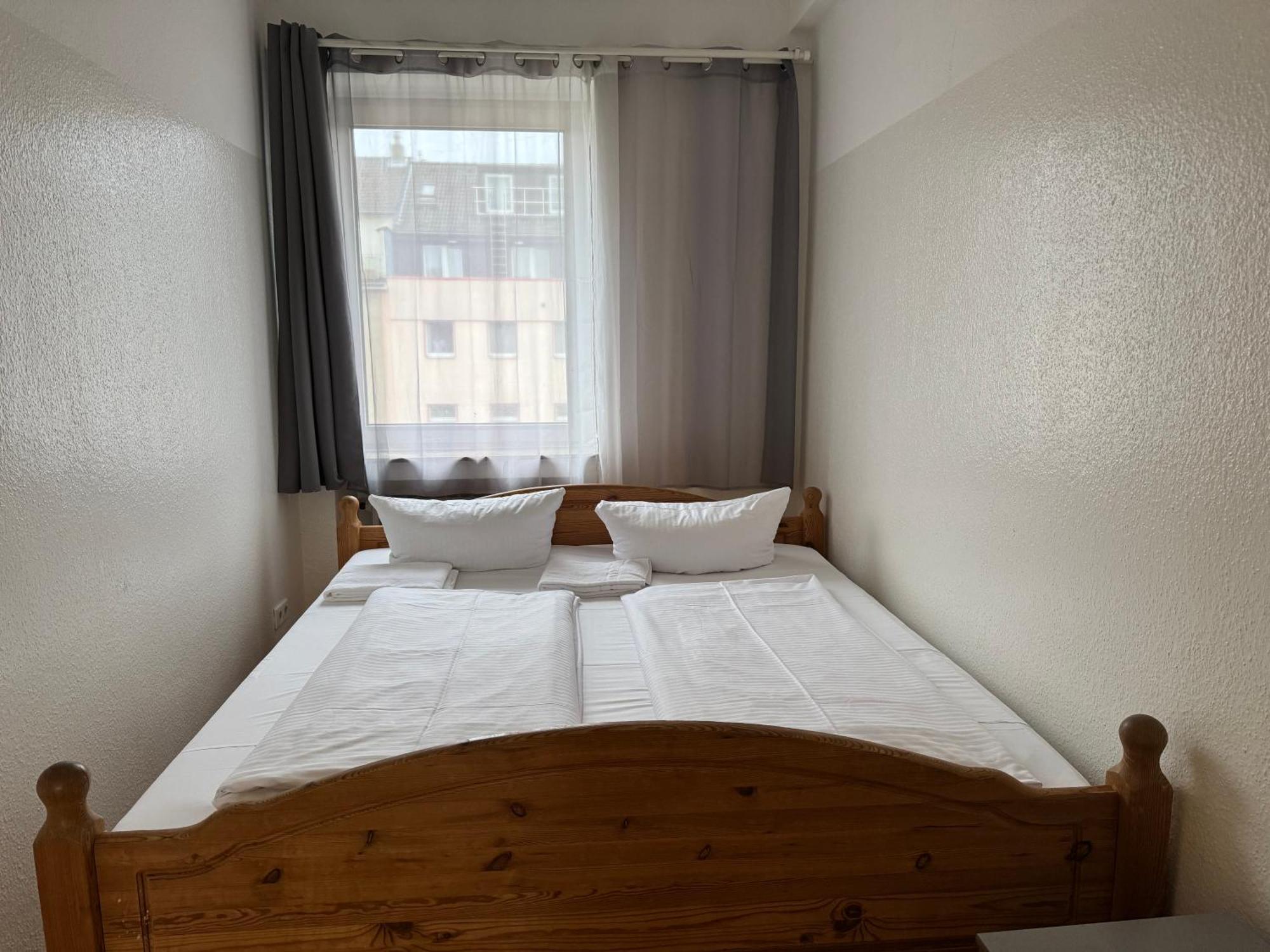 Apartamento Graf-Adolflux Düsseldorf Exterior foto