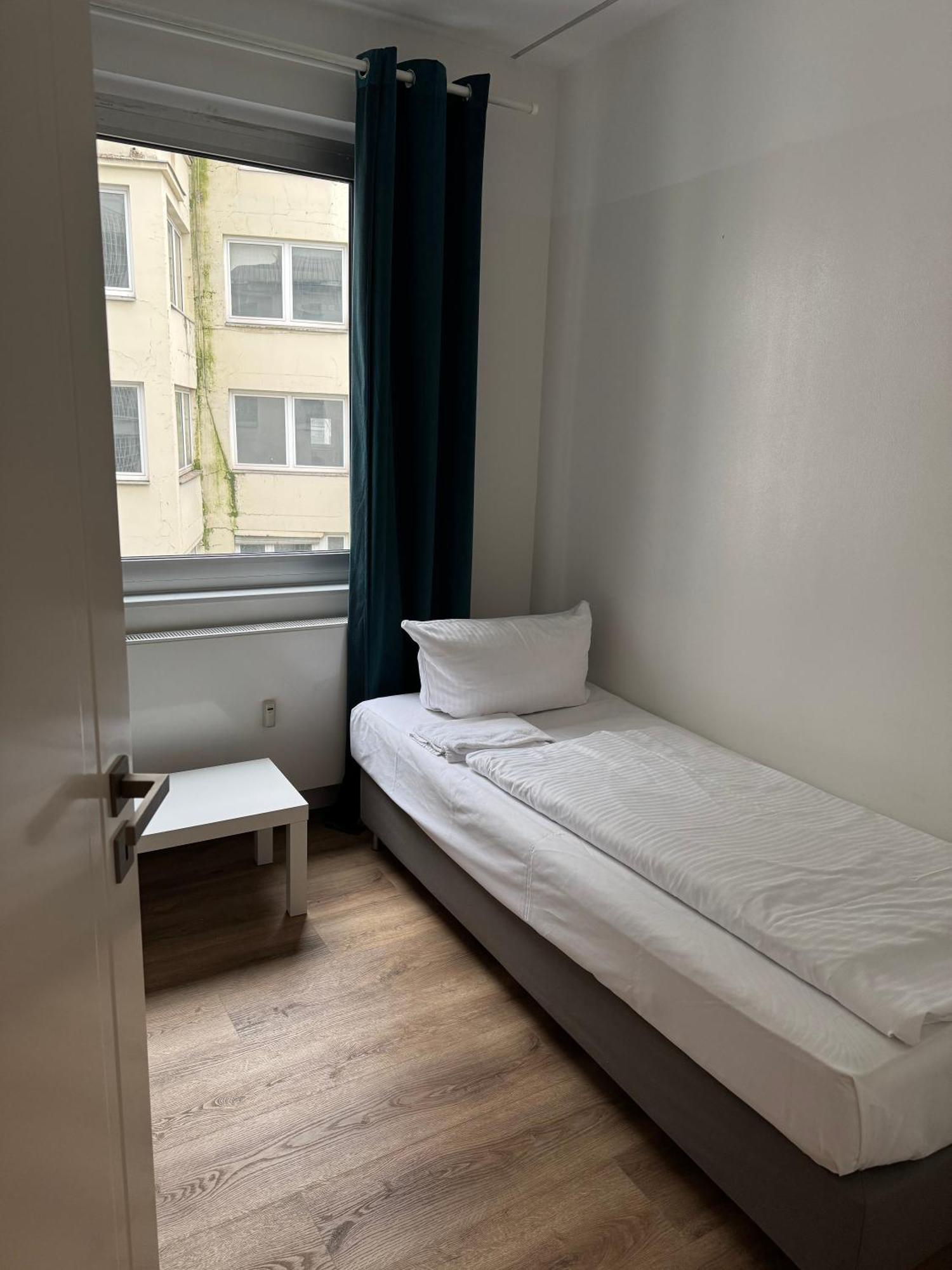 Apartamento Graf-Adolflux Düsseldorf Exterior foto